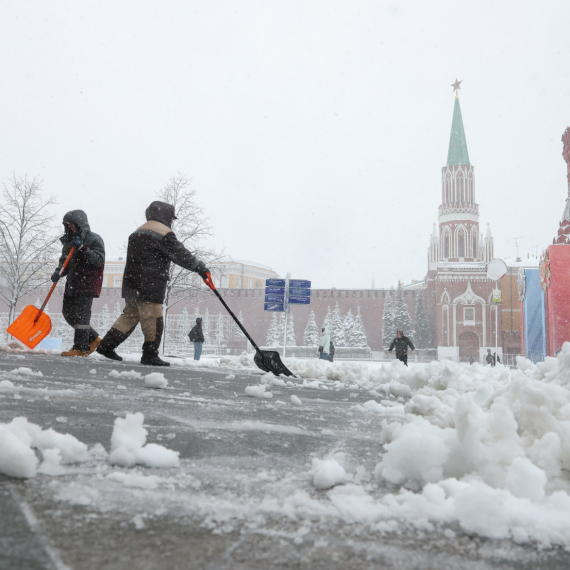 Užas u Rusiji: Nastradala devojčica u oluji; Više od 30 osoba povređeno FOTO