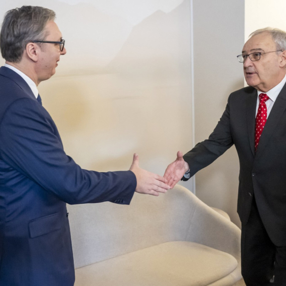 Vučić dočekuje Gi Parmelana; Predsednik Švajcarske boravi u dvodnevnoj poseti Srbiji, posle 18 godina