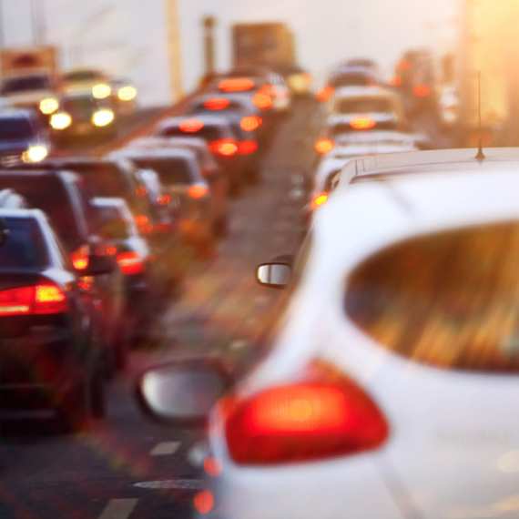 Vehicle overturned on Branko's Bridge; Gridlock on Gazela, traffic at a standstill PHOTO