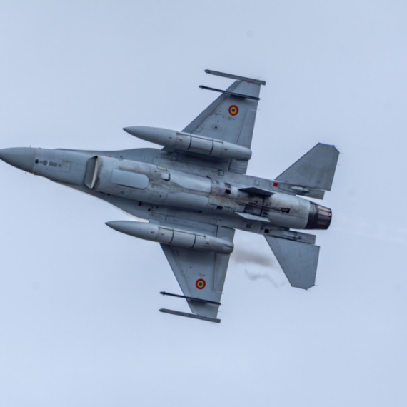 Napeto na granici sa Ukrajinom: Rumunski lovci F-16 hitno poleteli FOTO/VIDEO