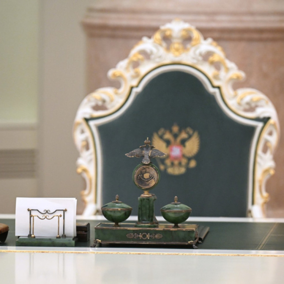 Colossal chaos in Moscow; Will they bring down Vladimir Putin?