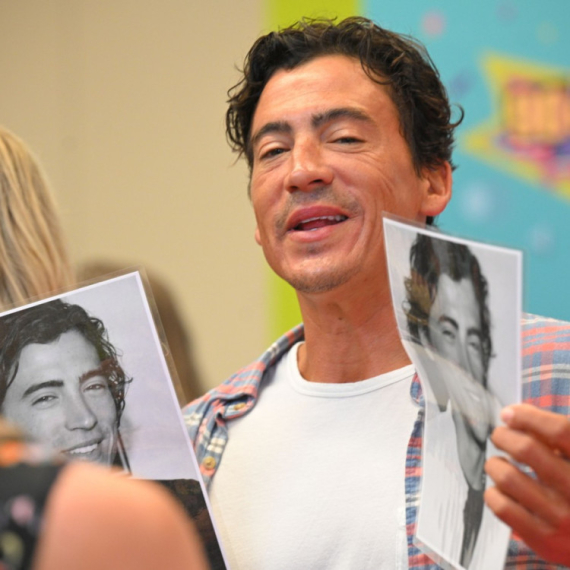 Tinejdžerska zvezda devedesetih i danas dobija pare od kultnog filma: Evo koliko zarađuje