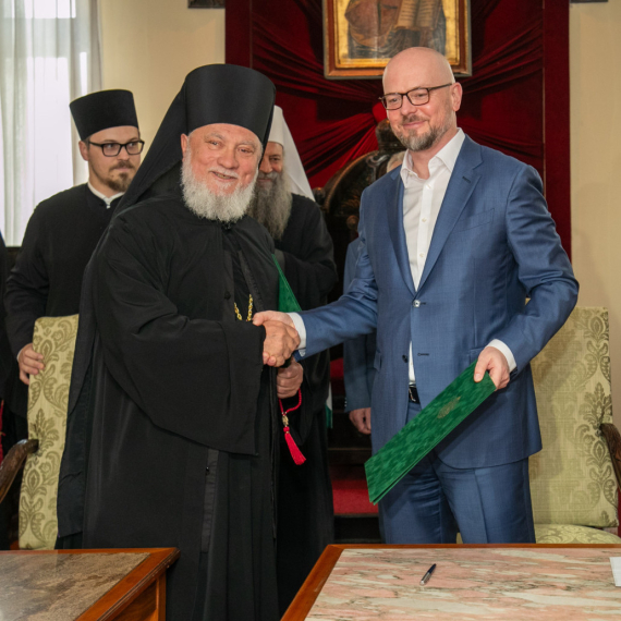 Kompanija NIS poklanja SPC zemljište manastira Vojlovica u Pančevu FOTO