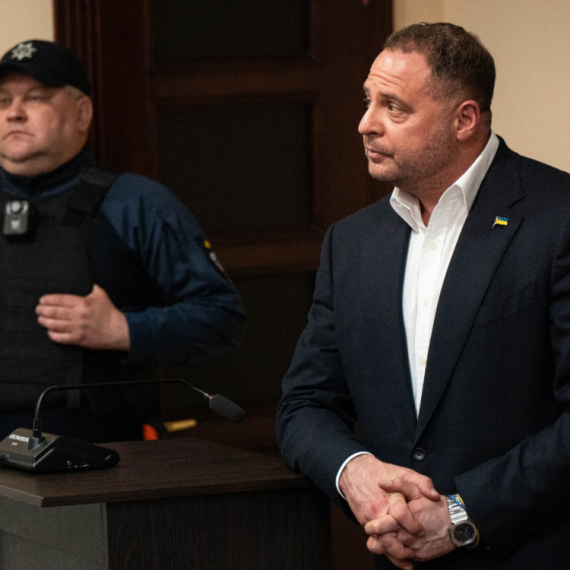 Kaucija prikupljena, ali Jermak ostaje u pritvoru