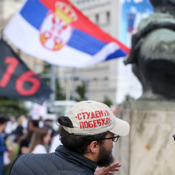 Hrvati stali u odbranu uhapšenog blokadera: "Hapšenje je omazda zbog podrške protestima" FOTO