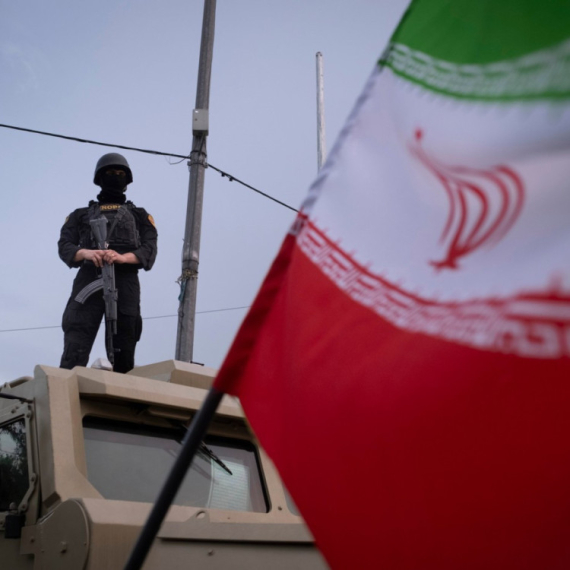 SAD i Iran uskoro potpisuju sporazum?; "Pregovori veoma brzo"; Teheran "provocira"