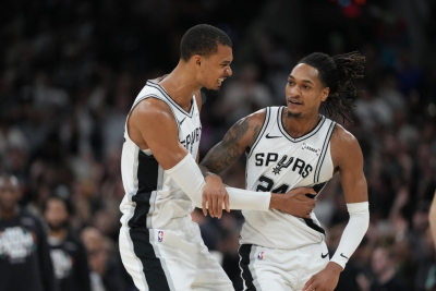 Slika za Šampion razbijen u Teksasu – dominacija Vembanjame VIDEO