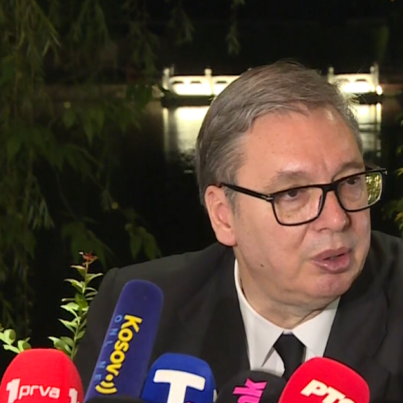 Vučić: "Si je prvi put lično orden uručio Putinu, pa meni"; "Naša poseta je prva vest u kineskim medijima"