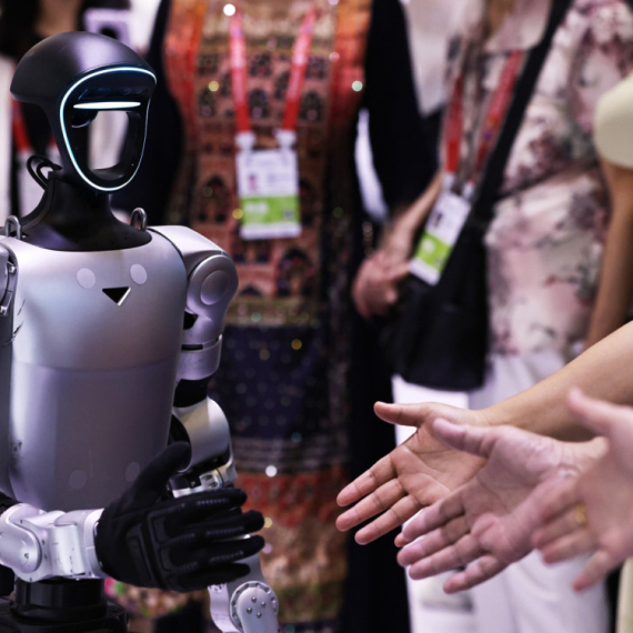 Humanoidni roboti u Kini dobijaju JMBG
