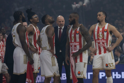 Slika za Sezona propuštenih prilika – Zvezda između velikih ambicija i nedorečenog kraja
