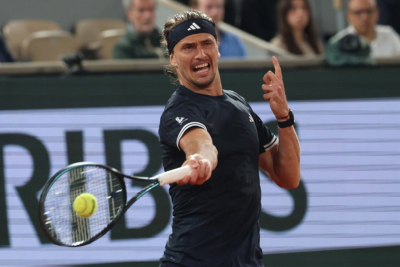 Slika za Zverev pokazao ko je "tata" – Rafa nemoćan na "Šatrijeu"!