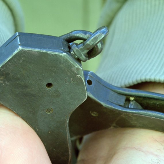 Uhapšene četiri osobe zbog pranja novca i poreske prevare