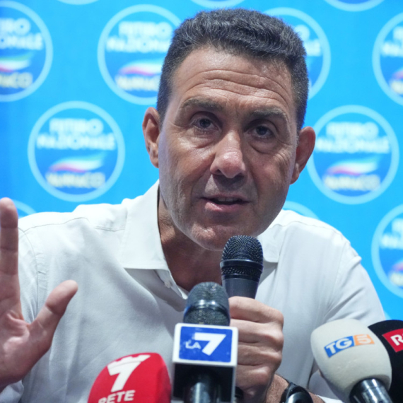 Nova desničarska stranka u Italiji: Bivši general ulazi u političku arenu sa radikalnim porukama