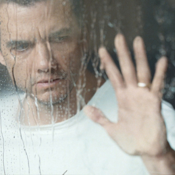 Na Netfliks stiže uzbudljivi triler o porodici koja je zarobljena u kući više od 1.000 dana VIDEO