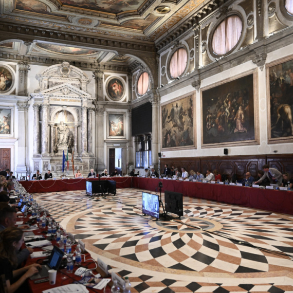 Venecijanska komisija objavila finalni izveštaj: Blokaderi su opet obmanjivali narod