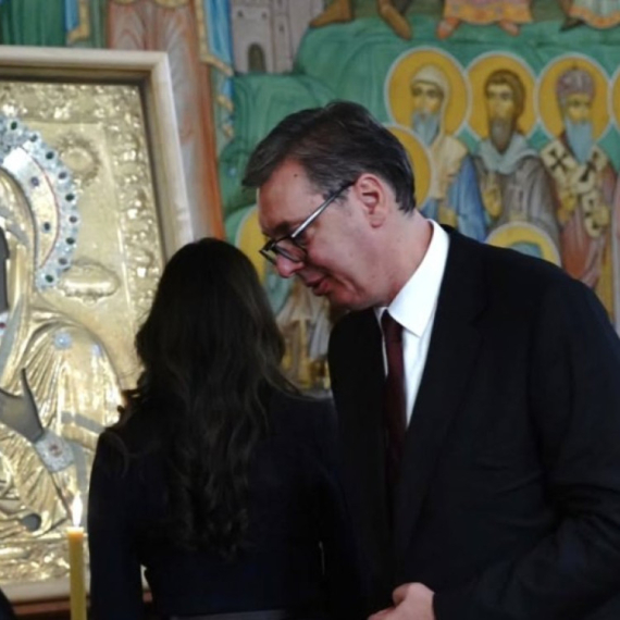 Vučić završava posetu Gruziji; Obišao čuveni manastirski kompleks u Alaverdiju