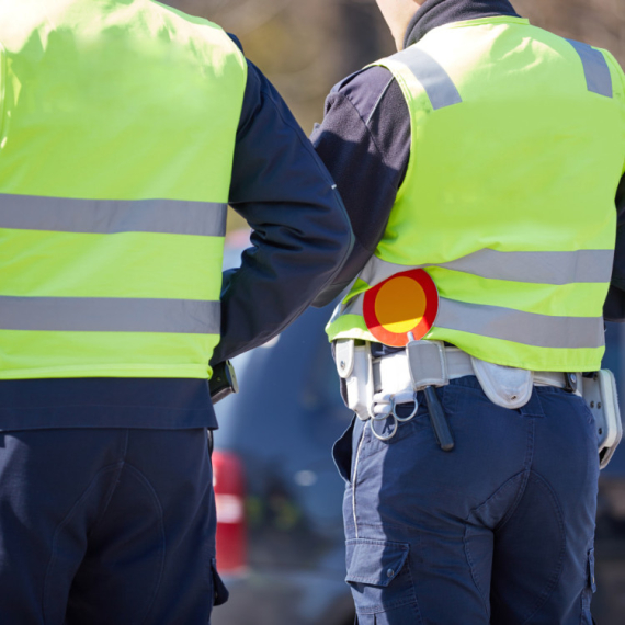 Da li bi trebalo vratiti uslovne kazne za vozače? ANKETA