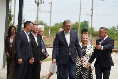 Slika za Vučić iz Makiša: "Dispečerski centar služi za veću sigurnost"; "Nadgleda se hiljade kilometara pruge"