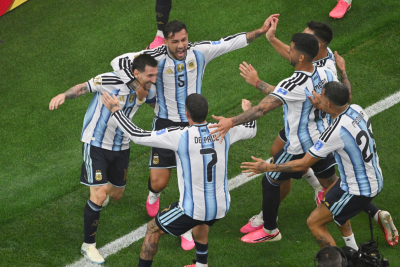 Slika za Najveći svih vremena – Mesi ispisao istoriju, Argentina u nokaut fazi Mundijala!