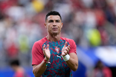 Slika za Ronaldo i Portugal na popravnom