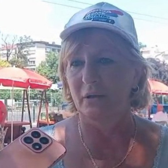 "Nema boljeg predsednika od Vučića"; Reči Kraljevčanke odjekuju regionom