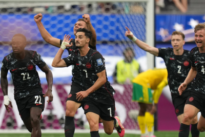 Slika za Promašaji, pa istorijski gol u nadoknadi – Kanada u osmini finala!
