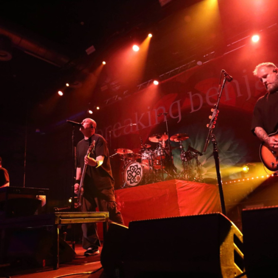 Otkazan koncert benda "Breaking Benjamin" FOTO