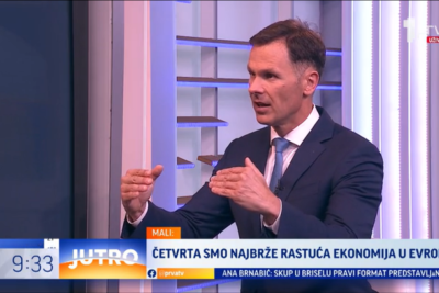 Slika za Mali: "Penzioneri dobijaju 35.000 dinara jednokratne pomoći u septembru"; "Jeftiniji lekovi od 1. avgusta"