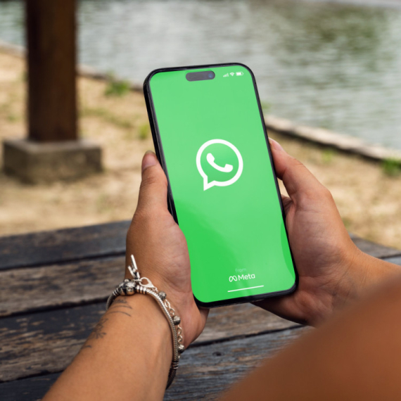 WhatsApp uvodi promenu koju su svi čekali: Stiže zelena tačka i na iPhone