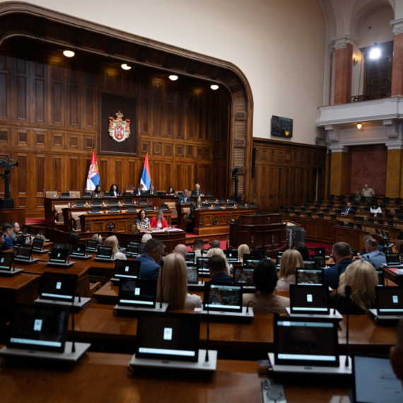 Počela vanredna sednica Skupštine o nepoverenju Vladi Srbije