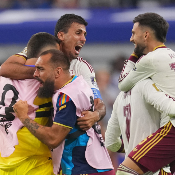 Spain advanced to the final – France torn apart!