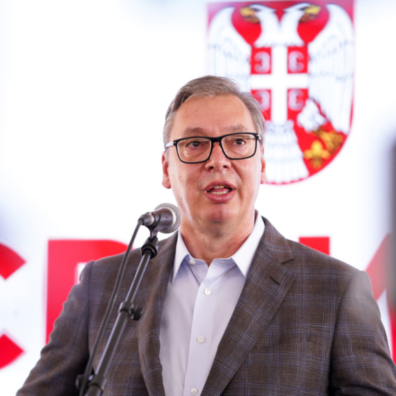 Vučić čestitao Dan rudara: "Slava i zahvalnost onima koji grade temelje privrede, daleko od svetlosti dana"