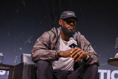 Slika za Lebron stiže kod Jovića i Janisa! FOTO