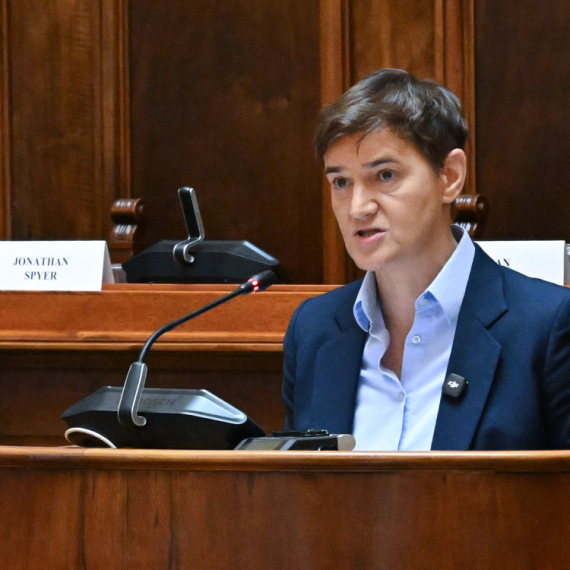 Dehumanizacija Vučića i njegove porodice; Brnabić: "Izjava Paunović je najekstremniji primer političke mržnje"