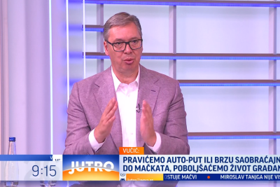 Slika za Evo kada kreću isplate za sve punoletne građane; Vučić: "Ogroman novac – biće isplaćeno 7.668.000 dinara"