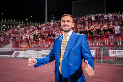 Slika za Zvanično: Tadić se vratio!