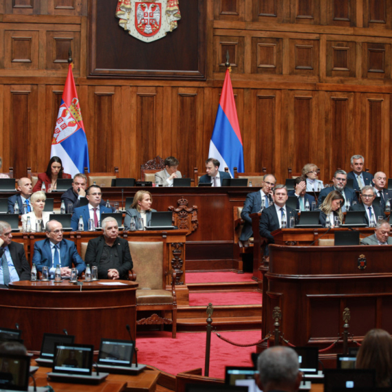 Treći dan vanredne sednica Skupštine o nepoverenju Vladi Srbije