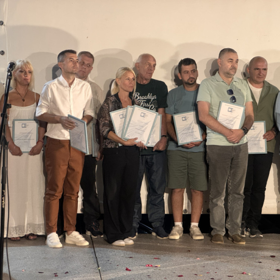 Tri nagrade za TV Prva i B92 na jubilarnom Vrmdža festu: "Kosovski manastiri" najbolji turistički TV film