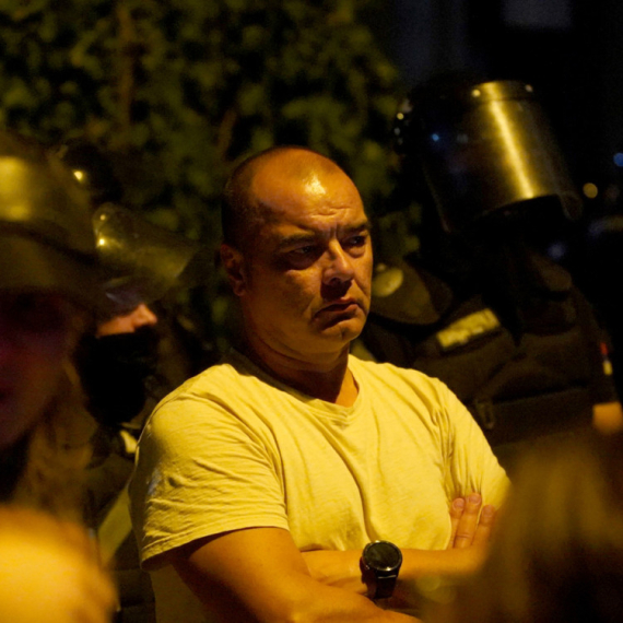 Ješić ponovo ponižava "studentsku listu": "Posao vatrogasaca je da gase požare" FOTO