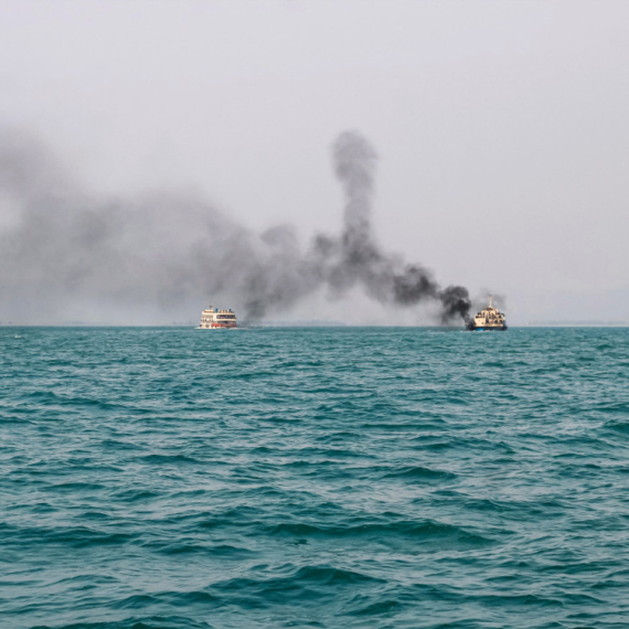 Horror near popular tourist destination: Ferry carrying tourists catches fire, one dead