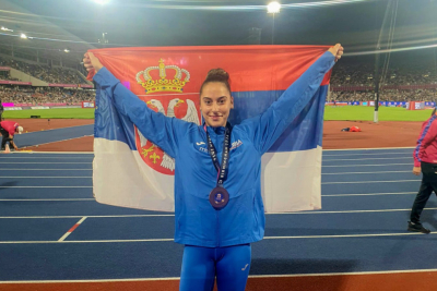 Slika za Medalja za Adrianu Vilagoš!
