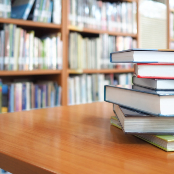 Schools begin receiving free textbooks provided by the Ministry of Education