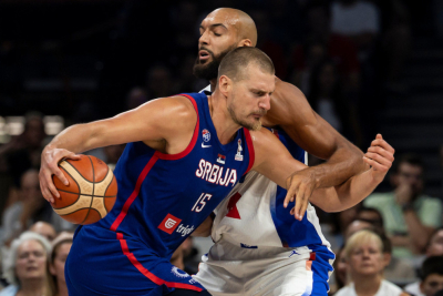 Slika za POLUVREME: Trojka Milutinova, Srbija vodi, Jokić puni kolone!