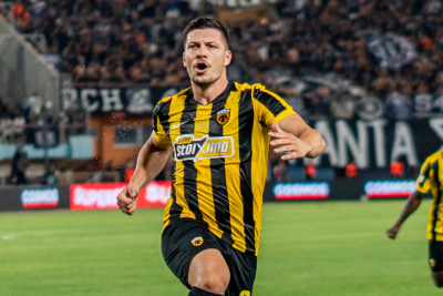 Slika za Dva gola Luke Jovića lansirala AEK na vrh VIDEO