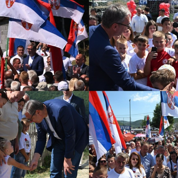 Vučić u Raškoj: Dočekao ga veliki broj ljudi; Orilo se "Aco, Srbine"; Razgovara sa narodom i rešava probleme
