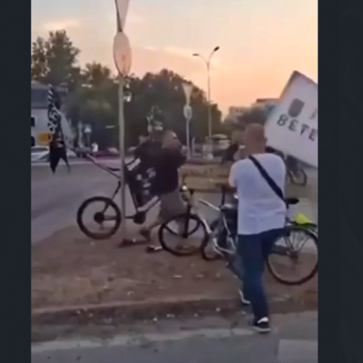 Blokaderi nasrnuli jedni na druge; Pojavio se snimak