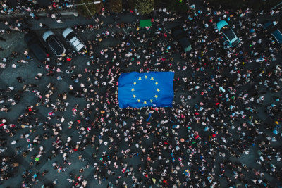 Slika za Zbogom, Evropo; Evo zašto si "pukla"