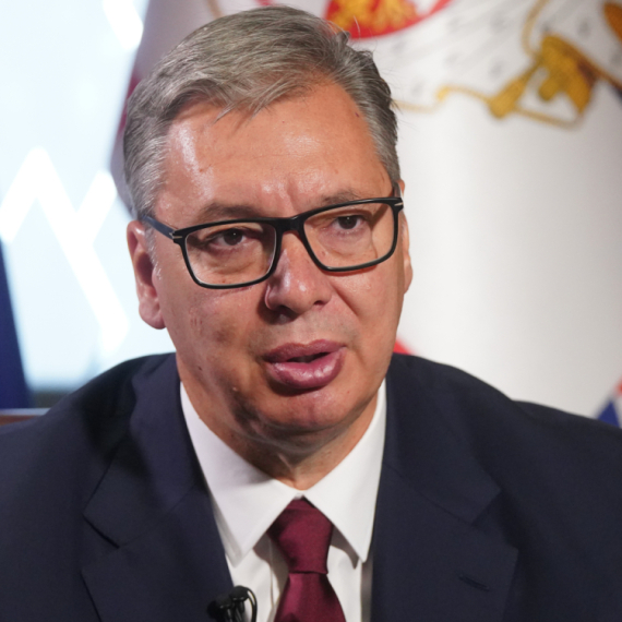 Blokaderi ne smeju na TV duel; Vučić prihvatio poziv, oni odbili; Beže od debate jer nemaju šta da ponude