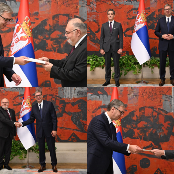 Vučić sa ambasadorima Azerbejdžana i Španije; Primio akreditivna pisma i poželeo dobrodošlicu FOTO