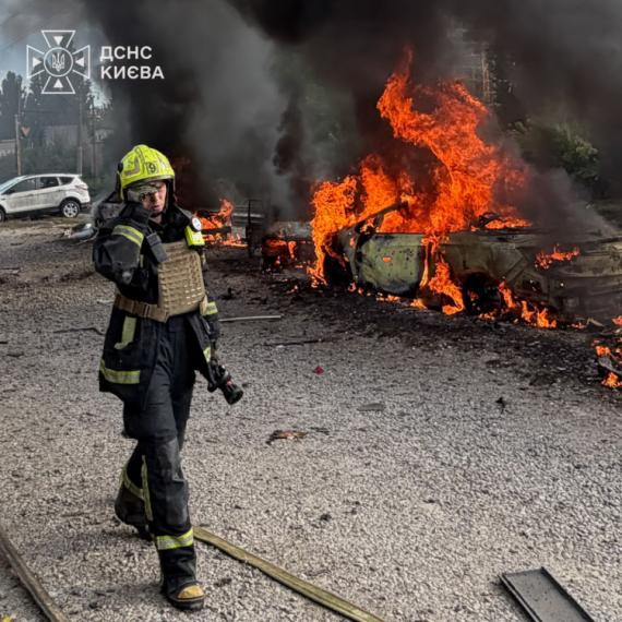 Brutalne borbe; Formiran obruč i pokrenuto uništavanje; Na tri tačke "gori" FOTO/VIDEO